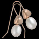 E175035N Gold Nugget and oval freshwater Pearl earrings